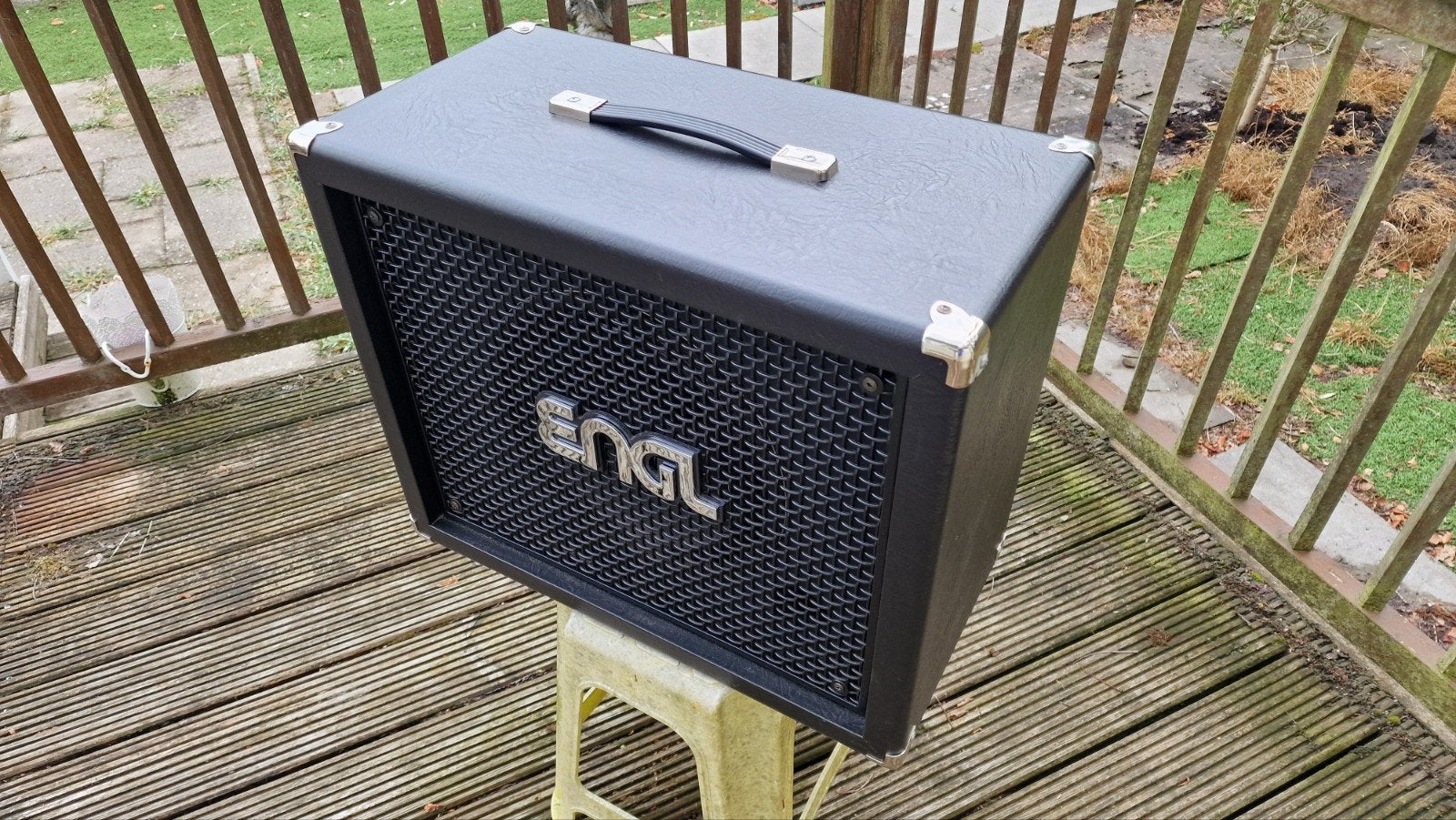 Engl E112 Pro cab met V30 speaker, Muziek en Instrumenten, Ophalen, Gebruikt, 50 tot 100 watt