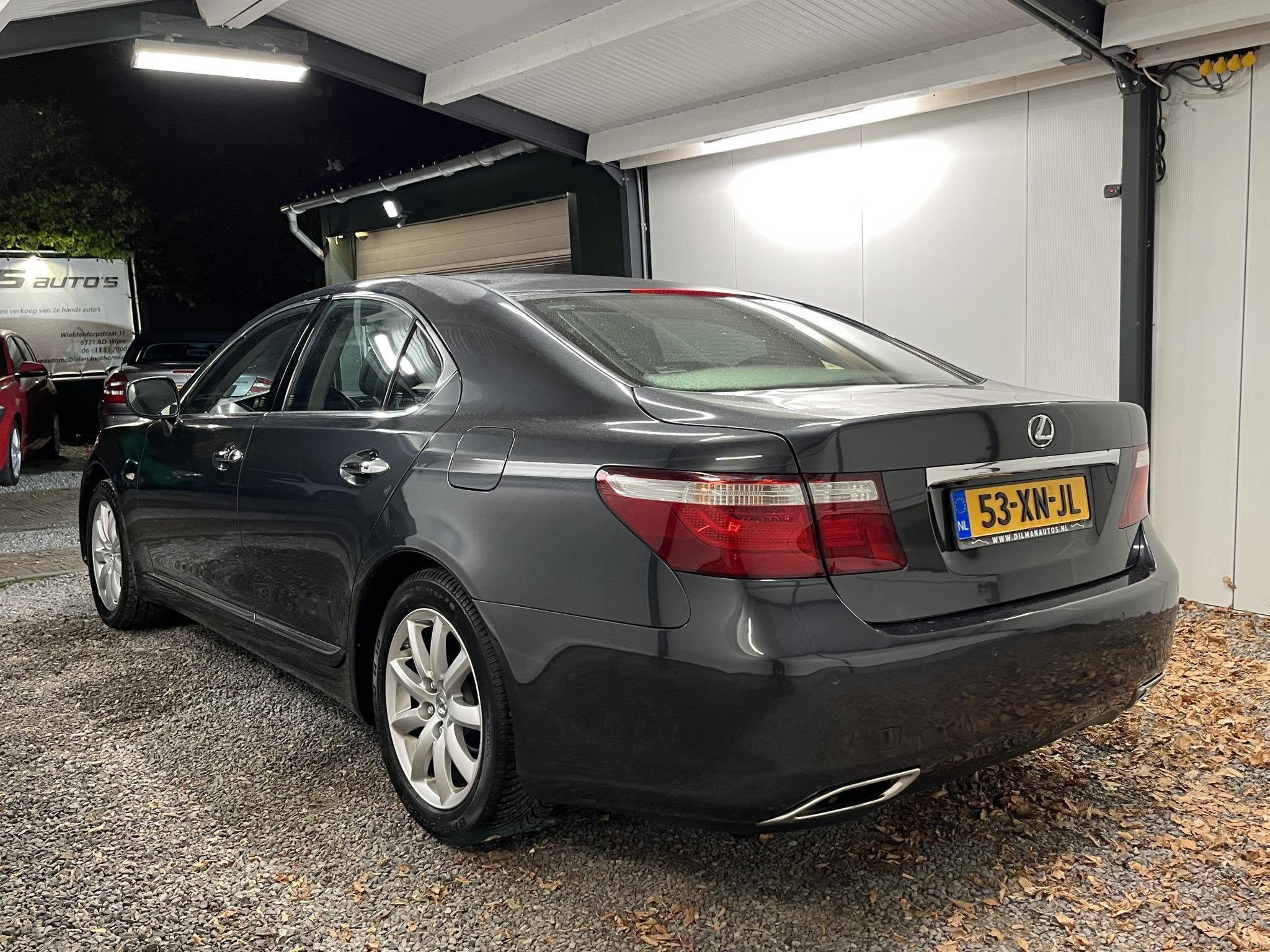 Lexus LS 460 Luxury 2007 NL AUTO N.A.P DEALER O.H.., Auto's, Lexus, Achterwielaandrijving, Gebruikt, 8 cilinders, 2000 kg