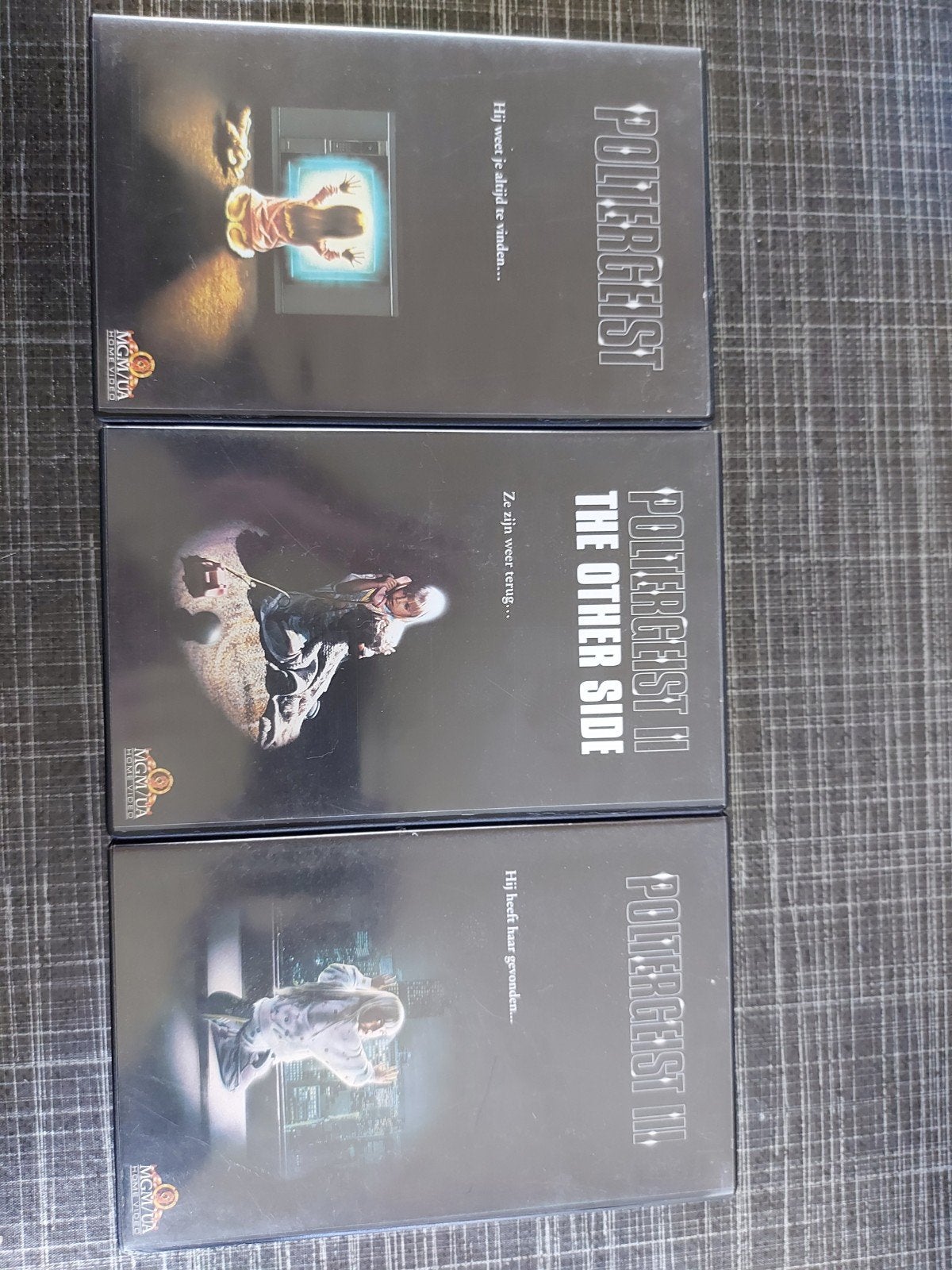 Poltergeist VHS Trilogie - Horror Klassiekers, Vanaf 16 jaar, Ophalen of Verzenden, Zo goed als nieuw, VHS