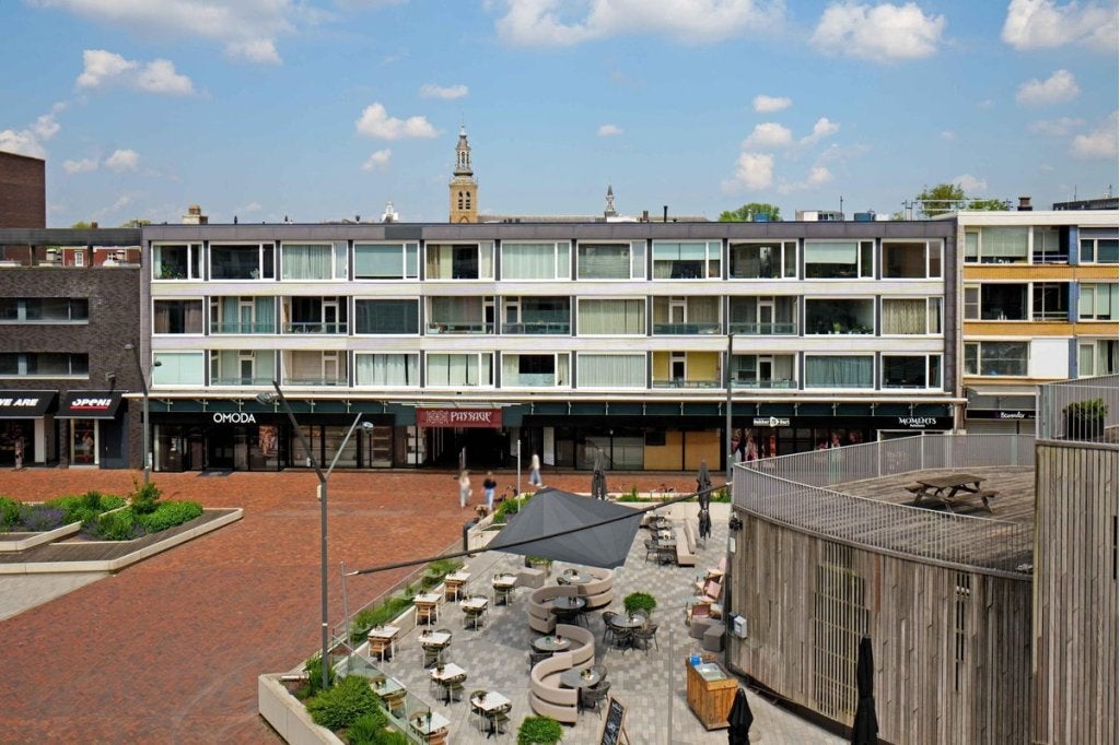 NIEUW! Woonruimte te huur Nieuwe Markt, Roosendaal, Huizen en Kamers, Huizen te huur