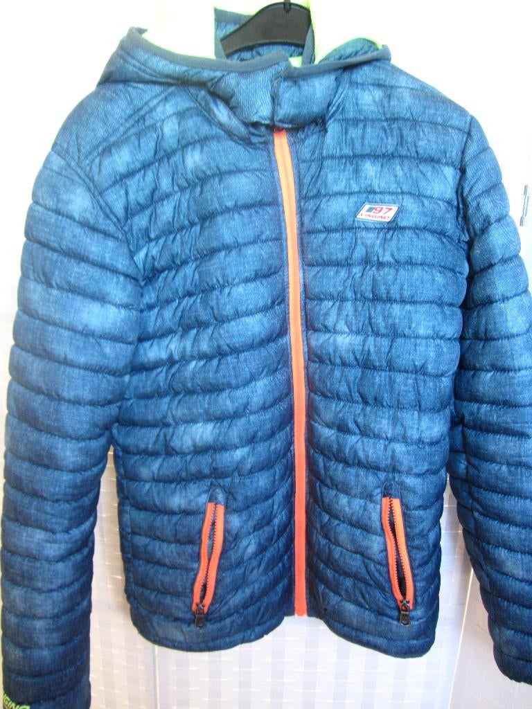 Blauwe Vingino winterjas maat 176 (16) Vest maat 176 (16), Kinderen en Baby's, Jongen of Meisje, Nieuw, Ophalen of Verzenden, Vingino