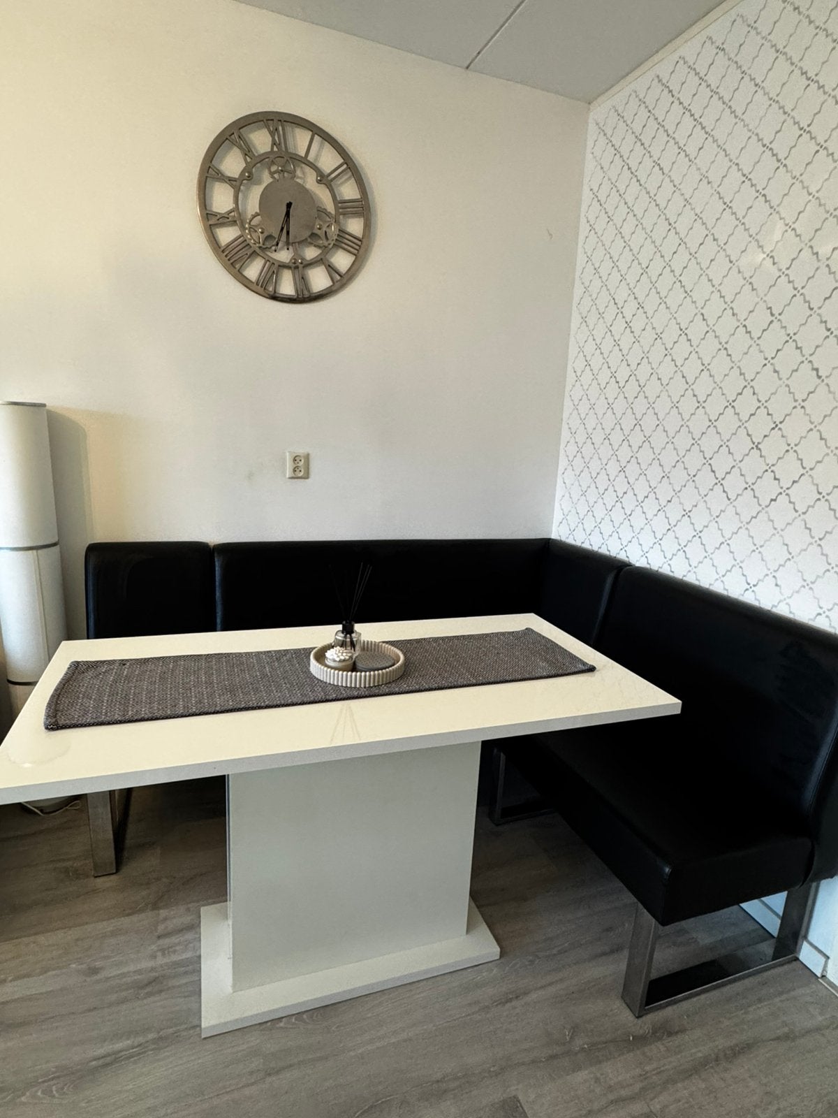 Eethoek met bank en eettafel, Huis en Inrichting, Ophalen, Gebruikt, 4 tot 6 stoelen