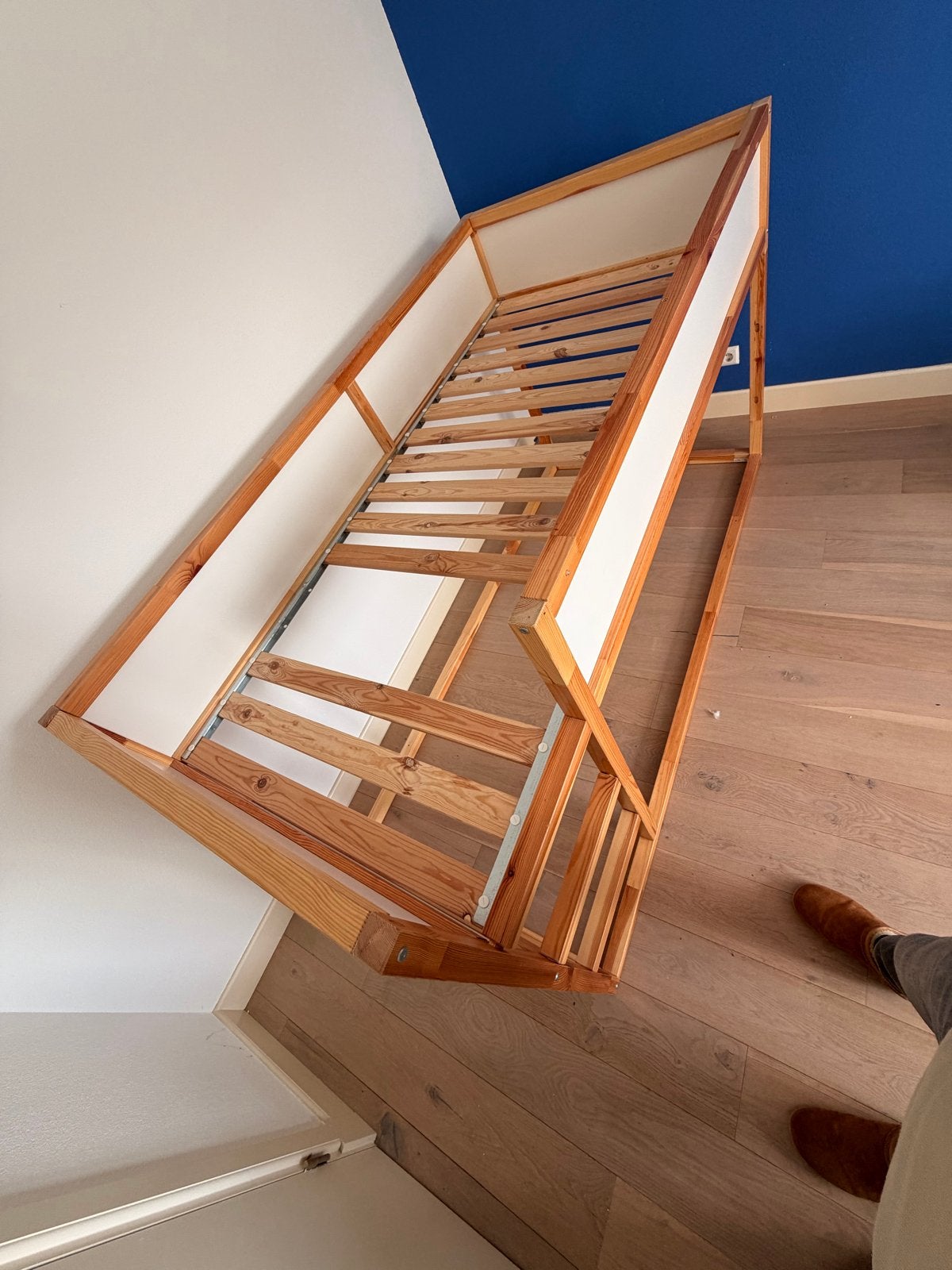 Kura keerbaar bed- Houten Halfhoogslaper  - ZGAN, Ophalen, 90 cm, Eenpersoons, Minder dan 160 cm