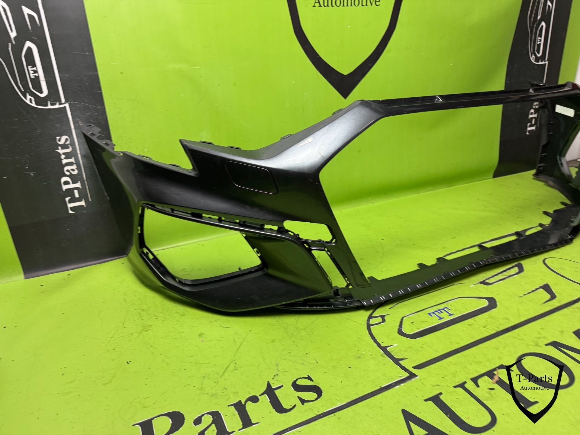audi A3 8Y voorbumper bumper, Auto-onderdelen, Gebruikt, AUDI AG, Auto-Union-Strasse 1
85045  Ingolstadt, DE, Kundenbetreuung@audi.de