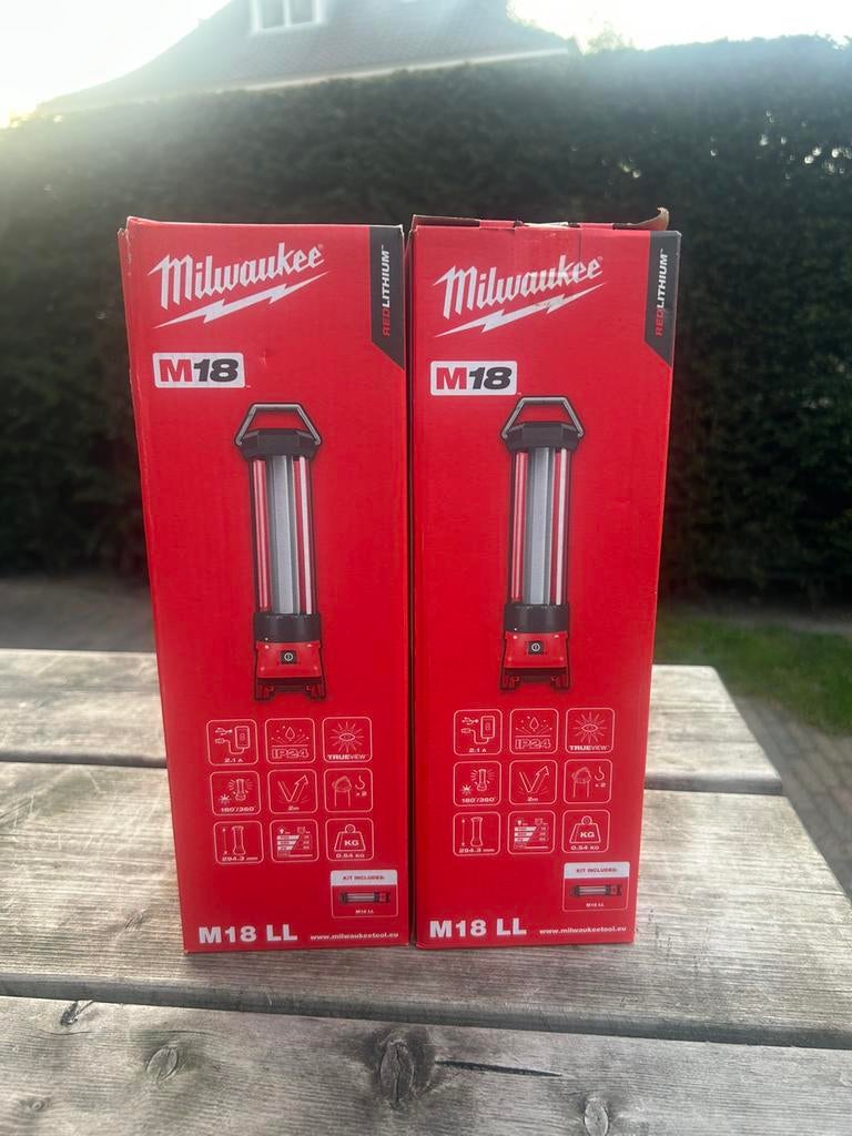 Milwaukee M18 LL bouwlamp, Ophalen of Verzenden, Zo goed als nieuw