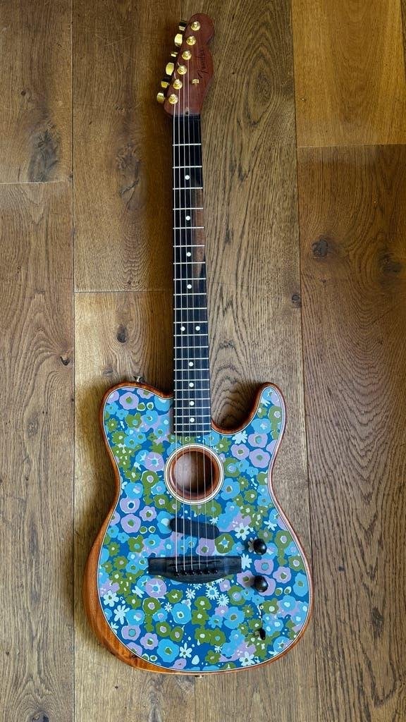 Fender FSR American Acoustasonic Telecaster Blue Floral, Ophalen of Verzenden, Zo goed als nieuw, Overige typen, Met (piezo-)element