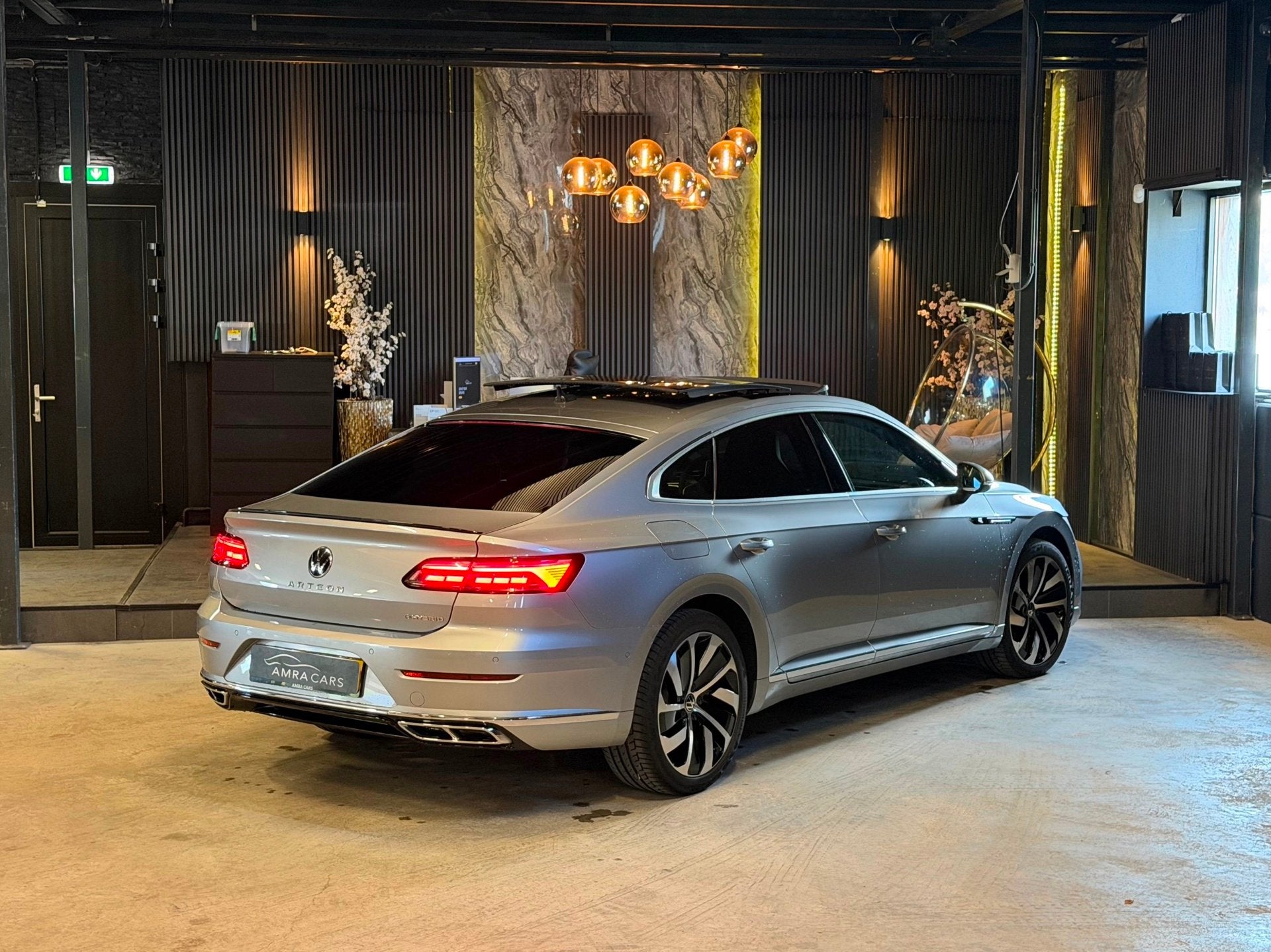 Volkswagen Arteon 1.4 TSI eHybrid R-Line Business+|PANO|FULL, Auto's, Arteon, Gebruikt, Euro 6, Hybride Elektrisch/Benzine