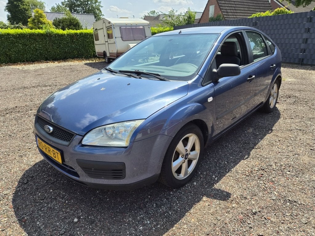 Ford FOCUS Wagon 1.4 Airco trekhaak (bj 2005), Auto's, Gebruikt, 4 cilinders, Blauw, Origineel Nederlands