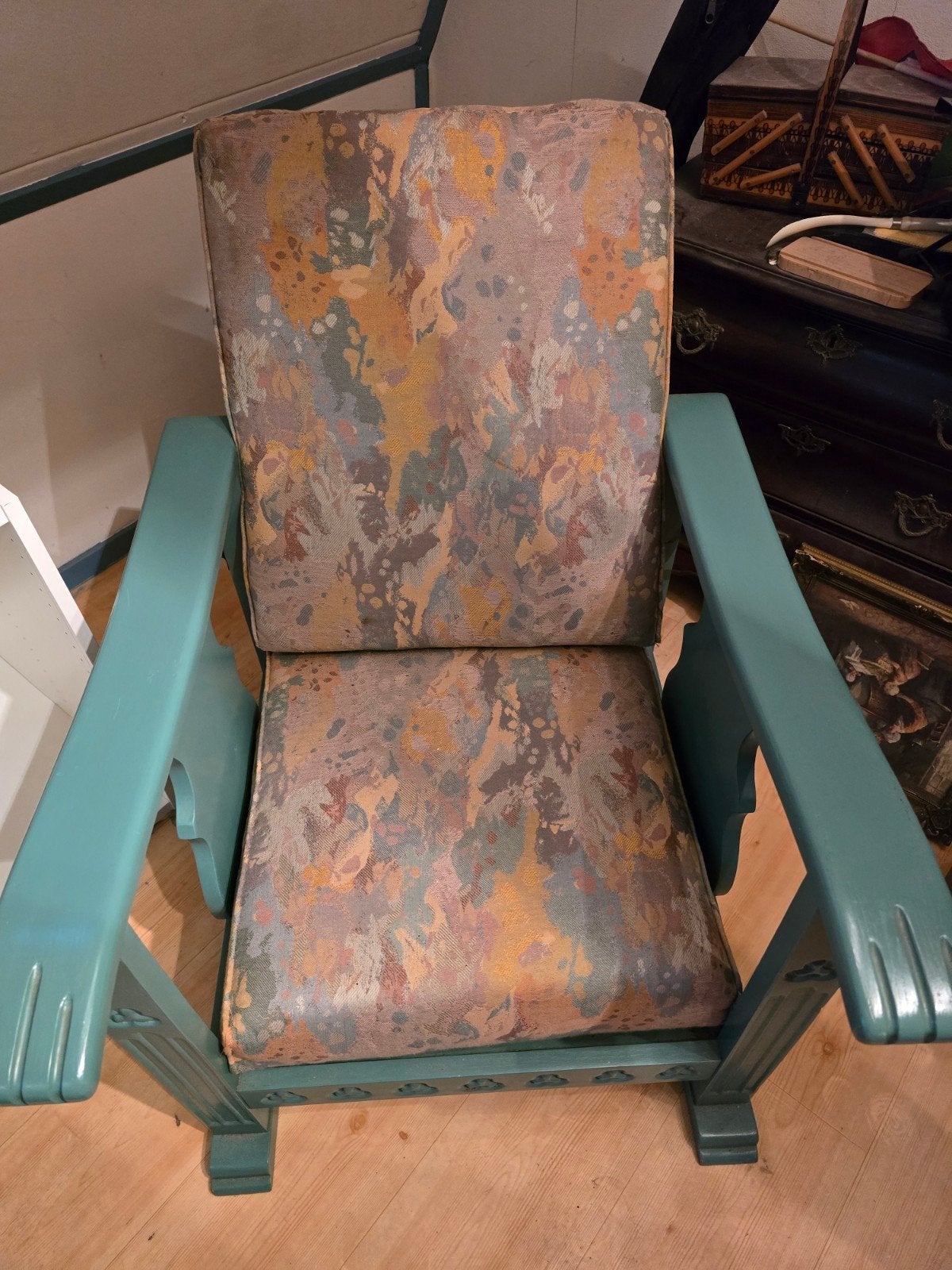 Vintage fauteuil, rookstoel, met unieke bekleding, Ophalen