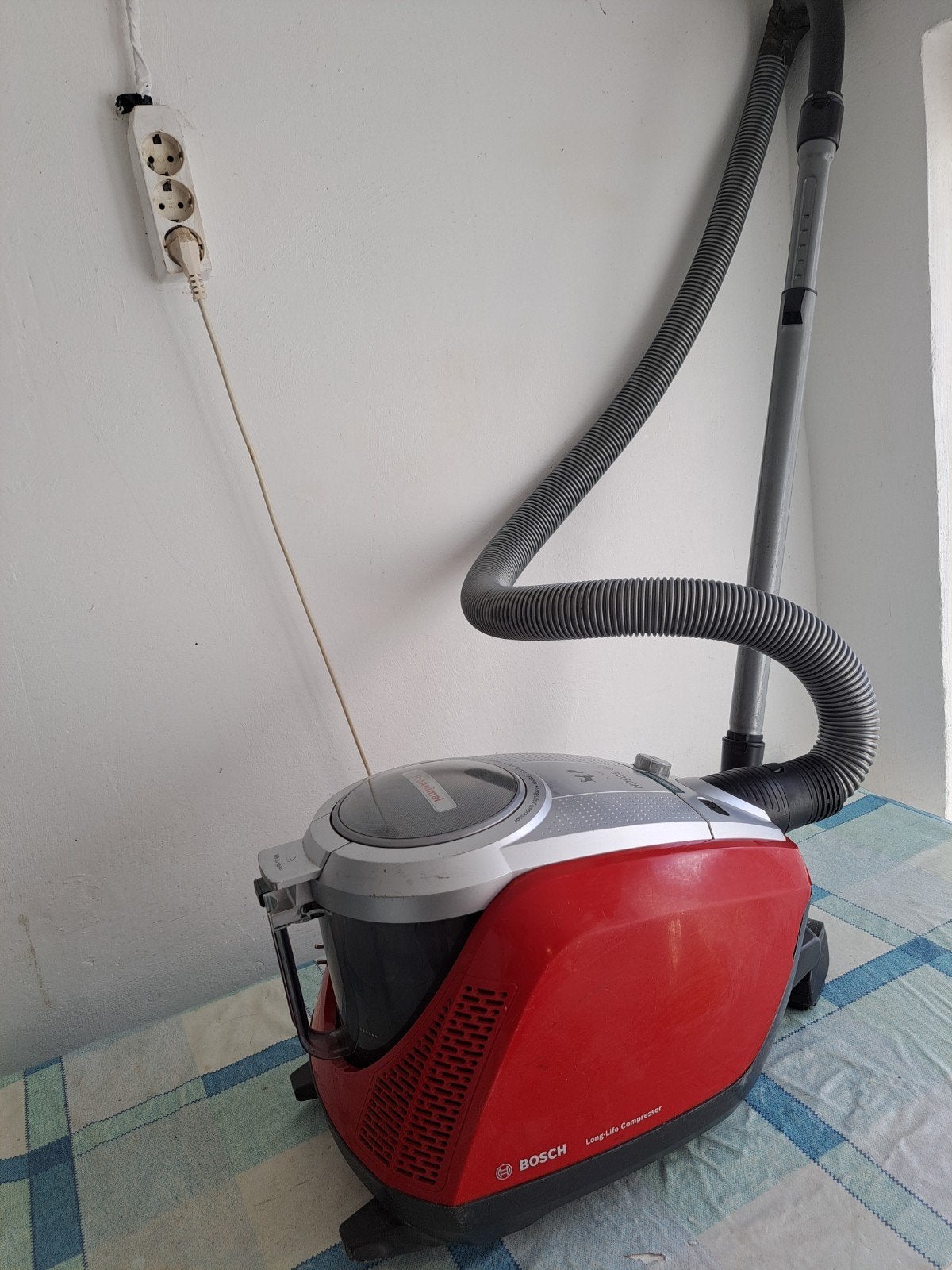 BOSCH PRO Animal selfClean systeem FD 9403 1800 W Stofzuiger, Ophalen of Verzenden, Zo goed als nieuw, 2000 watt of meer