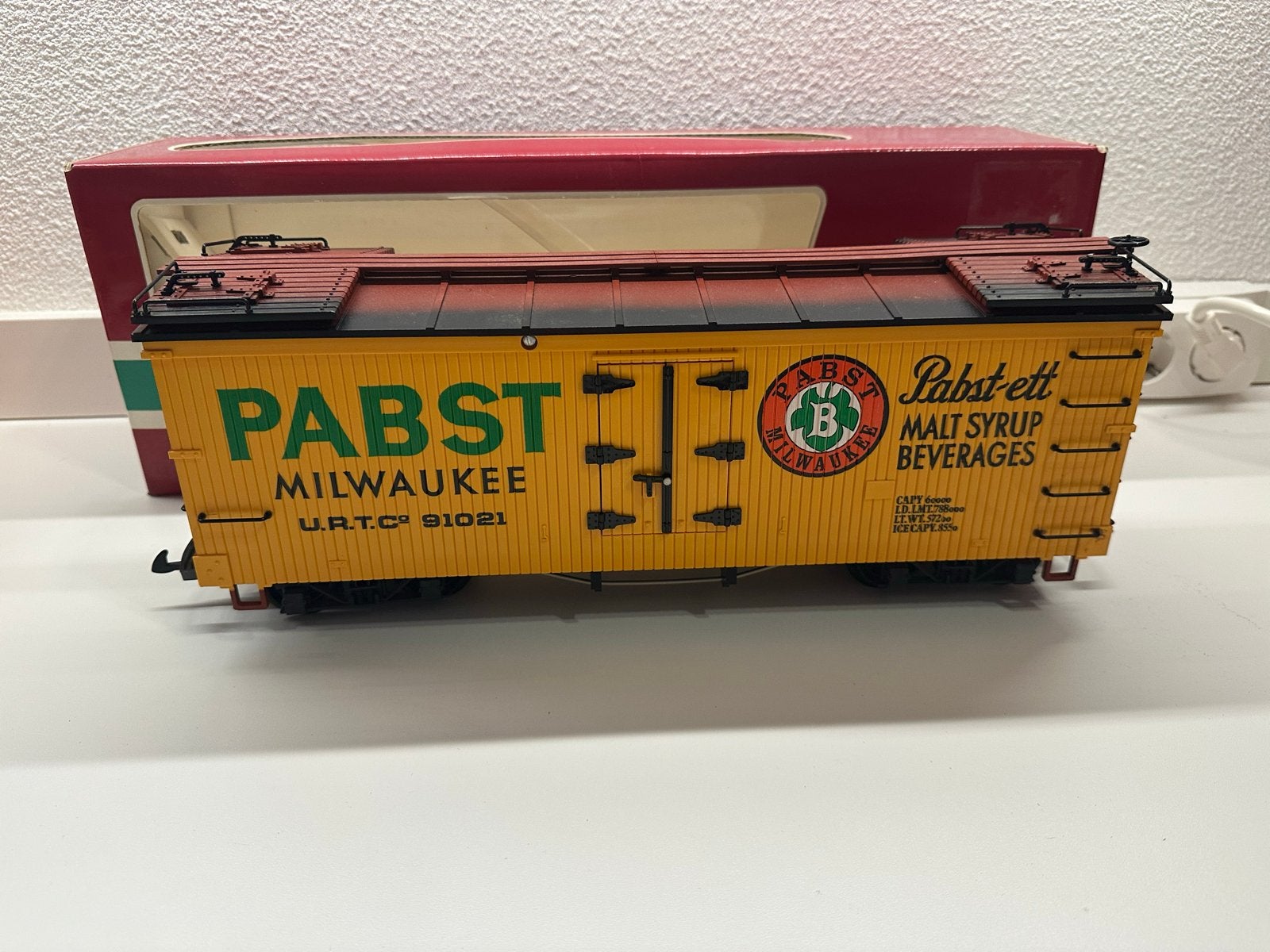 LGB 4074 Pabst Milwaukee Wagon - Zo goed als nieuw, Gelijkstroom of Wisselstroom, Wagon, Ophalen of Verzenden, Zo goed als nieuw
