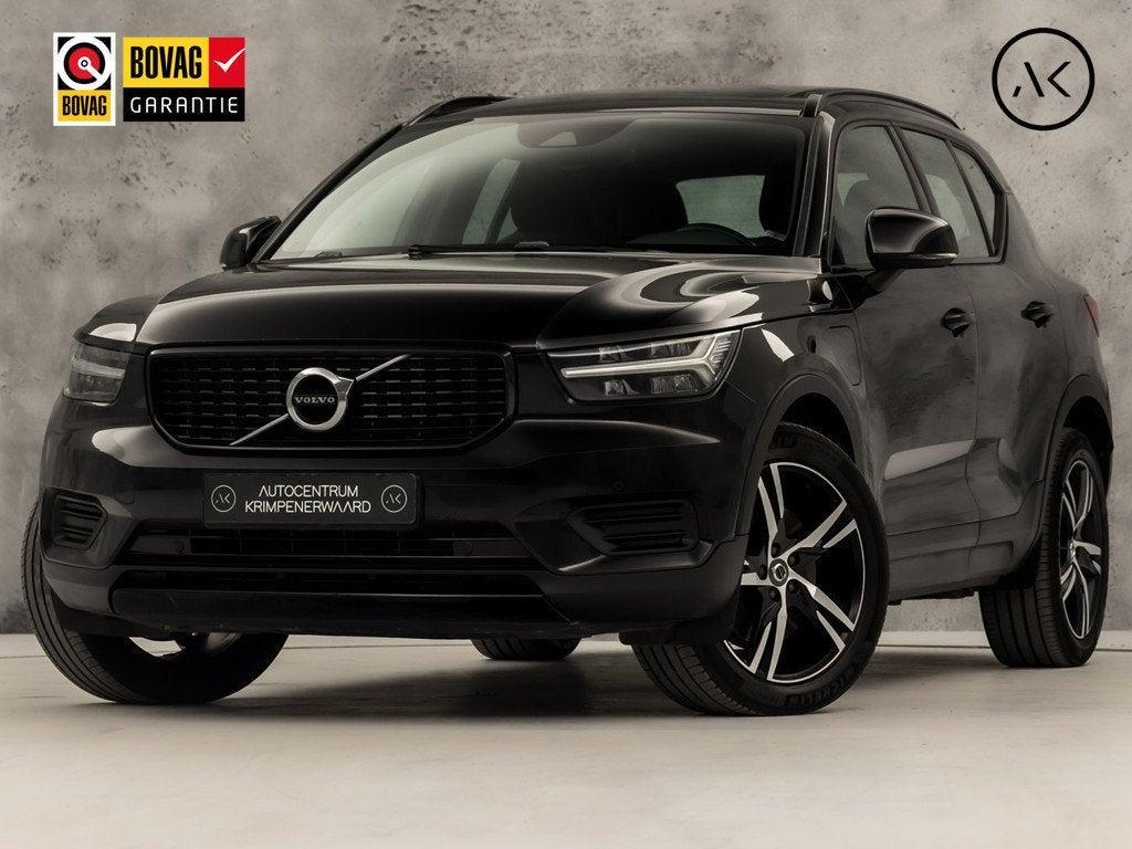 Volvo XC40 1.5 T5 Twin Engine R-Design 262Pk Automaat (PANOR, Auto's, 12 maanden, Gebruikt, 1712 kg, Zwart
