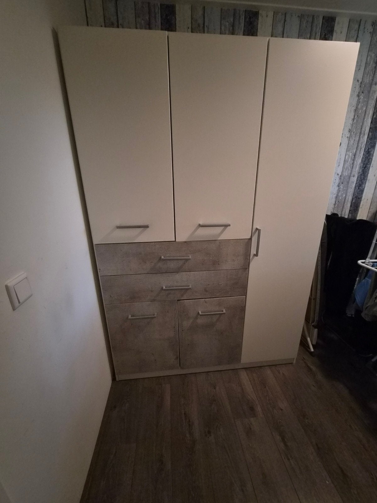 Kledingkast met lades en deuren, Ophalen, Gebruikt, 100 tot 150 cm, Met lade(s)