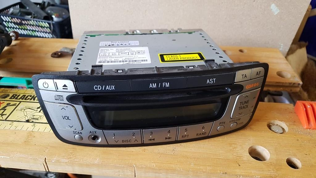 Autoradio Toyota Aygo Peugeot 107 Citroen C1, Ophalen of Verzenden, Zo goed als nieuw