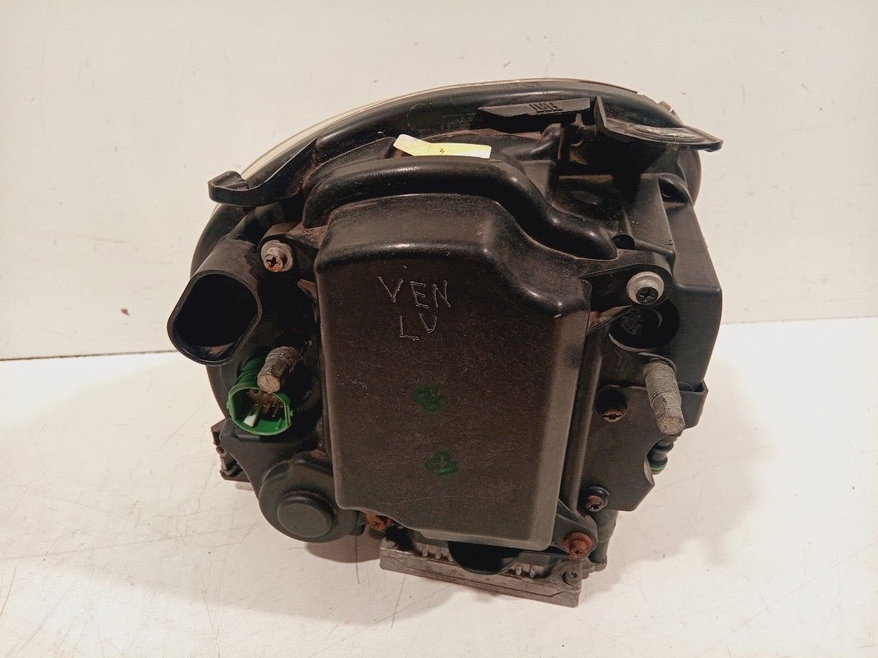 Koplamp links Fiat 500, Van der Ven Autorecycling B.V., Gebruikt, Ettenseweg 76, 4706 PB Roosendaal, The Netherlands, Herkomst onderdeel bekend