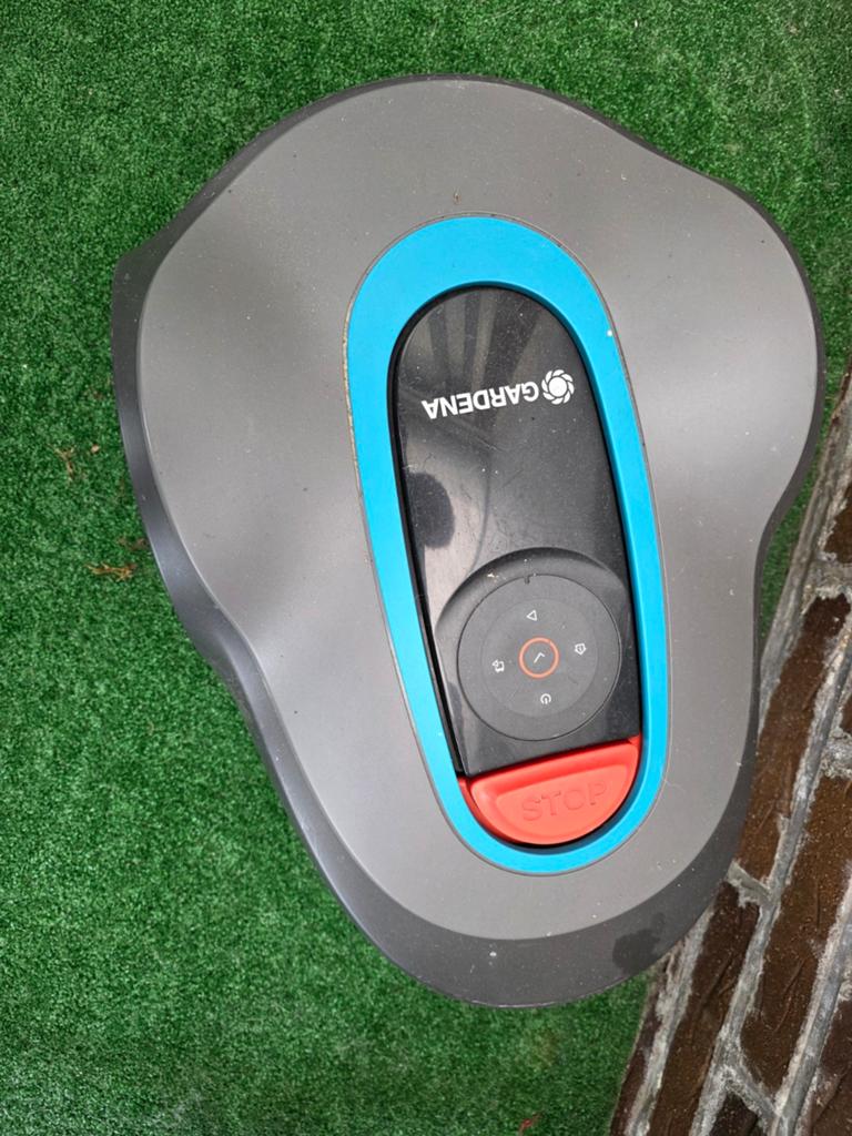 Gardena robotmaaier, Tuin en Terras, Grasmaaiers, Ophalen of Verzenden