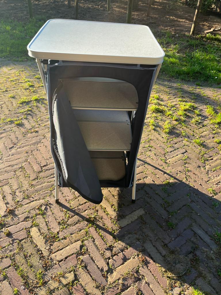 Camping kastje, Ophalen, Zo goed als nieuw, Campingkast