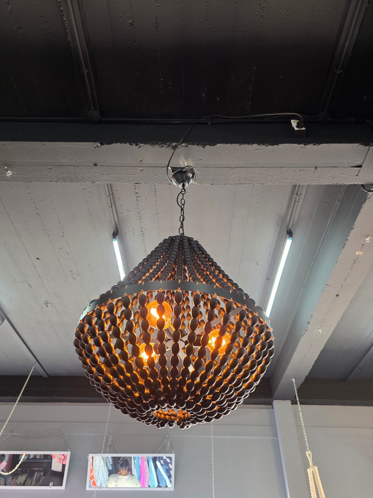 Unieke houten kralen hanglamp - Bohemian stijl, Huis en Inrichting, Zo goed als nieuw, Bohemian, Natuurlijk, Rustiek, Hout, E27 (groot)