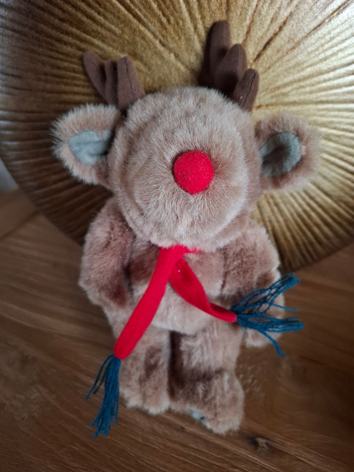 Schattig Kerst rendier knuffel met rode neus en sjaal, Ophalen of Verzenden, Nieuw