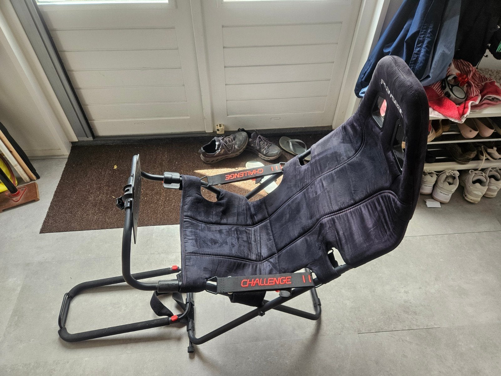 Playseat Challenge racestoel - Opvouwbaar en verstelbaar, Spelcomputers en Games, Spelcomputers | Overige Accessoires, Ophalen