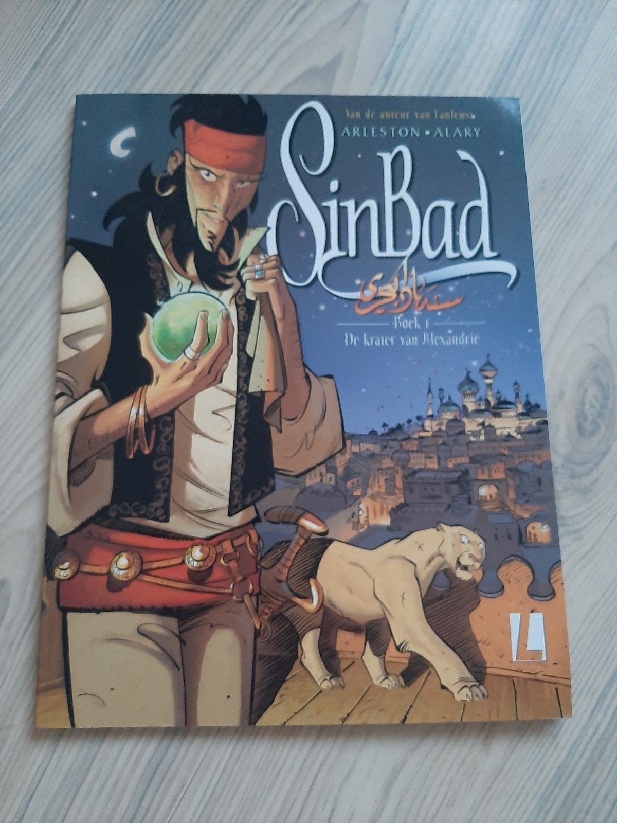 Sinbad - Boek 1: De Krater van Alexandrië, Boeken, Eén stripboek, Ophalen of Verzenden, Zo goed als nieuw, Arleston, Alary