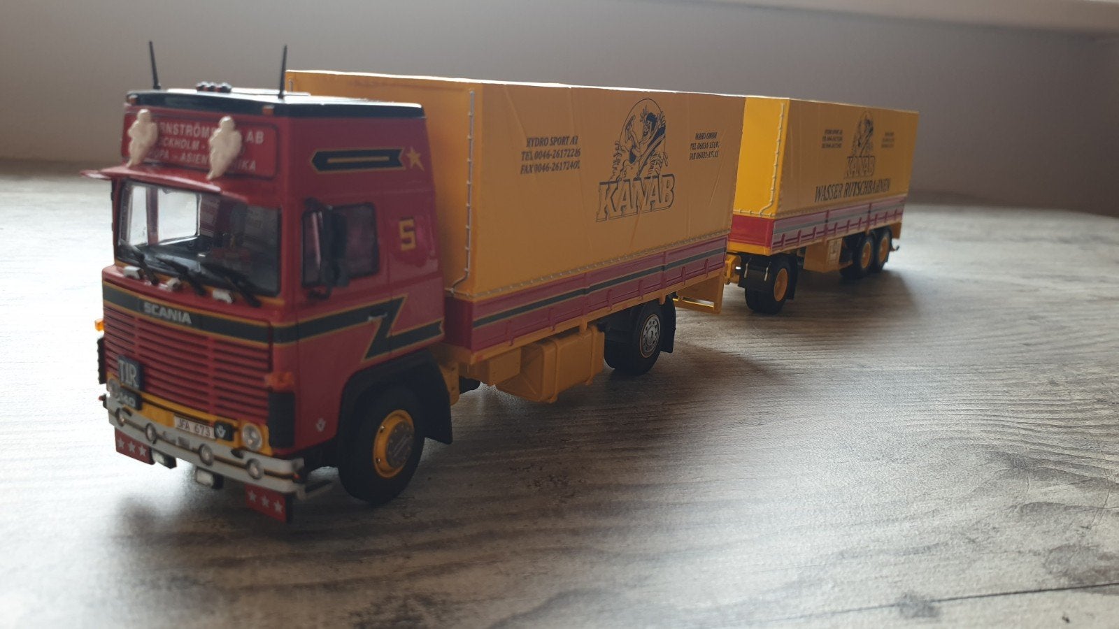 Tekno Scania 141 Stjarnstroms, Hobby en Vrije tijd, Modelauto's | 1:50, Ophalen of Verzenden, Nieuw, Bus of Vrachtwagen, Tekno