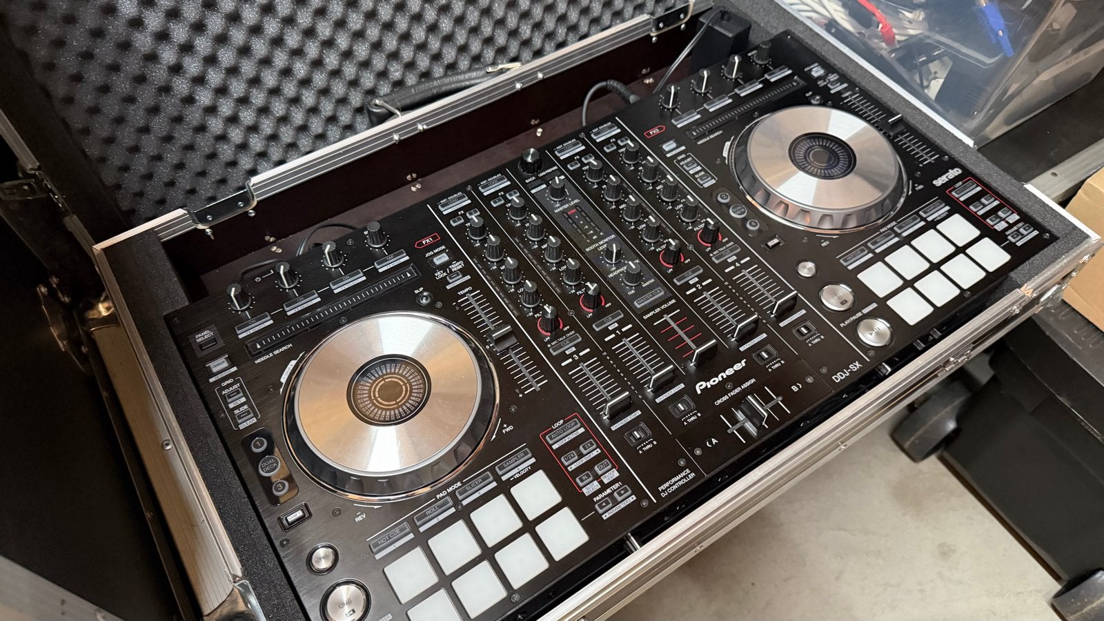 Pioneer DDJ-SX 4-kanaals DJ Pro controller + flightcase, Ophalen, Gebruikt, Dj-set, Pioneer