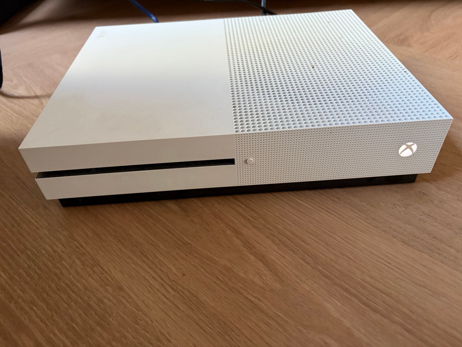 Xbox One S met controller, Spelcomputers en Games, Spelcomputers | Xbox One, Zo goed als nieuw, Xbox One S, 500 GB, Met 1 controller