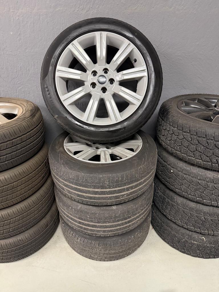20 Inch Stormer Velgen Wielen Banden Range Land Rover L322, Auto-onderdelen, Banden en Velgen, Gebruikt, Velg(en), -, -