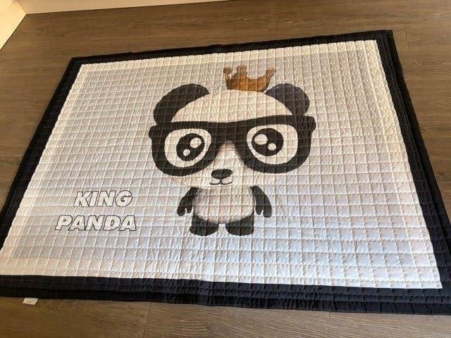 Speelkleed King Panda 150x200 cm - Zo goed als nieuw, Kinderen en Baby's, Ophalen of Verzenden, Zo goed als nieuw