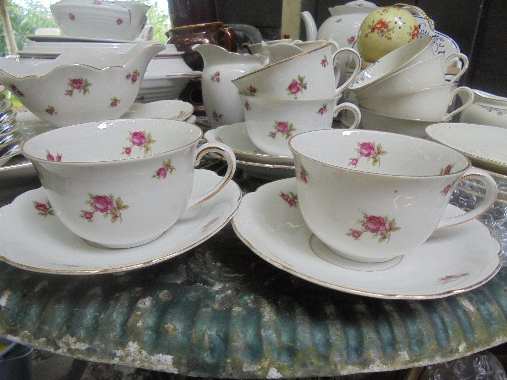 Servies Johann Seltmann Vohenstrauss Bavaria roze roosjes, Antiek en Kunst, Ophalen of Verzenden