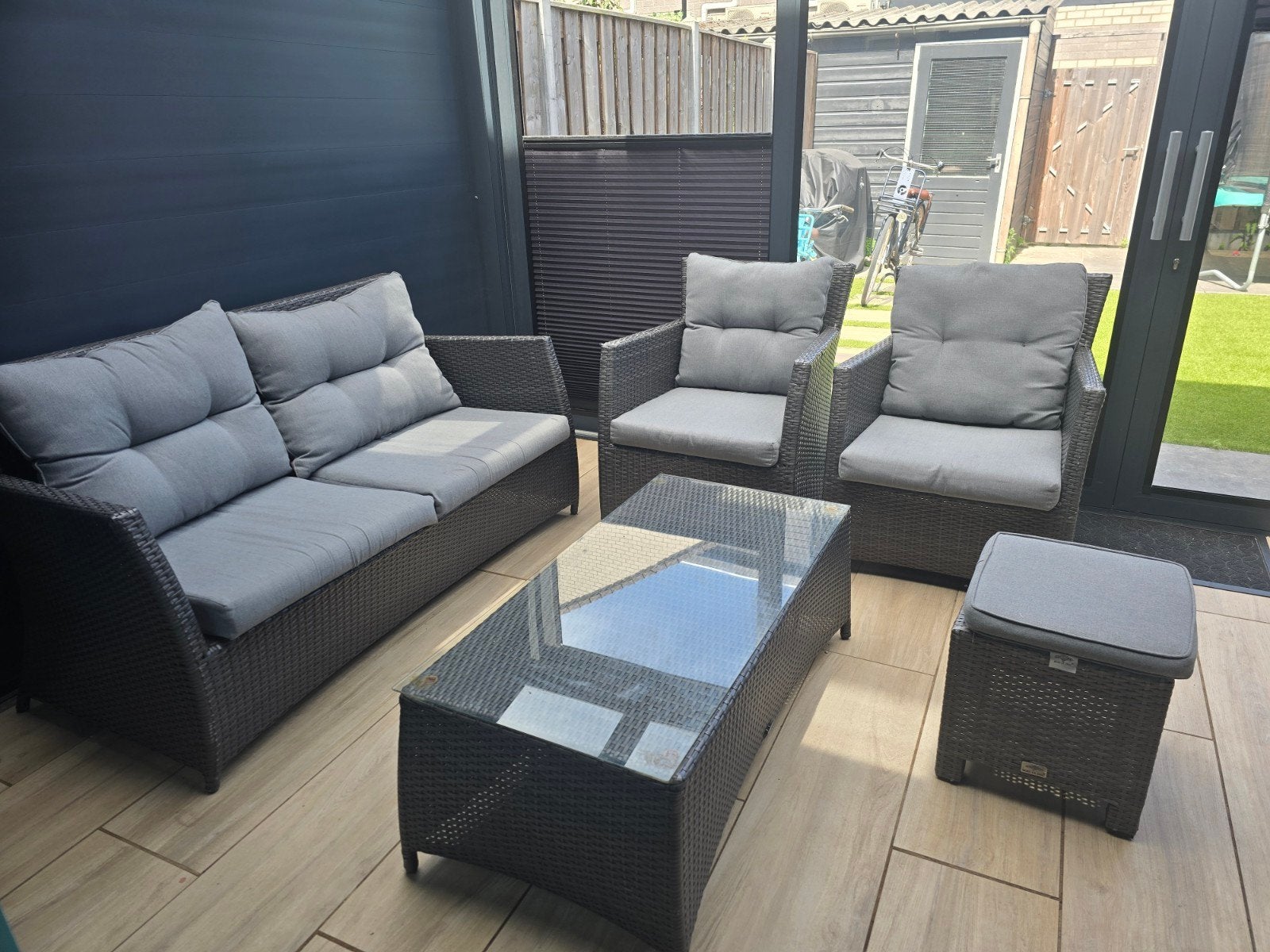 Bois Le Duc loungeset compleet – bank 2 stoelen tafel hocker, Ophalen, 4 zitplaatsen, Gebruikt, Bank