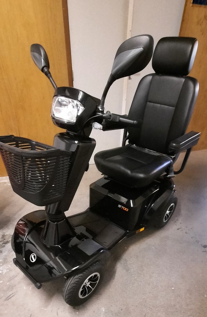 Scootmobiel 4 wielen Mobilea comfortable S7  z.g.a.n., Ophalen, Zo goed als nieuw