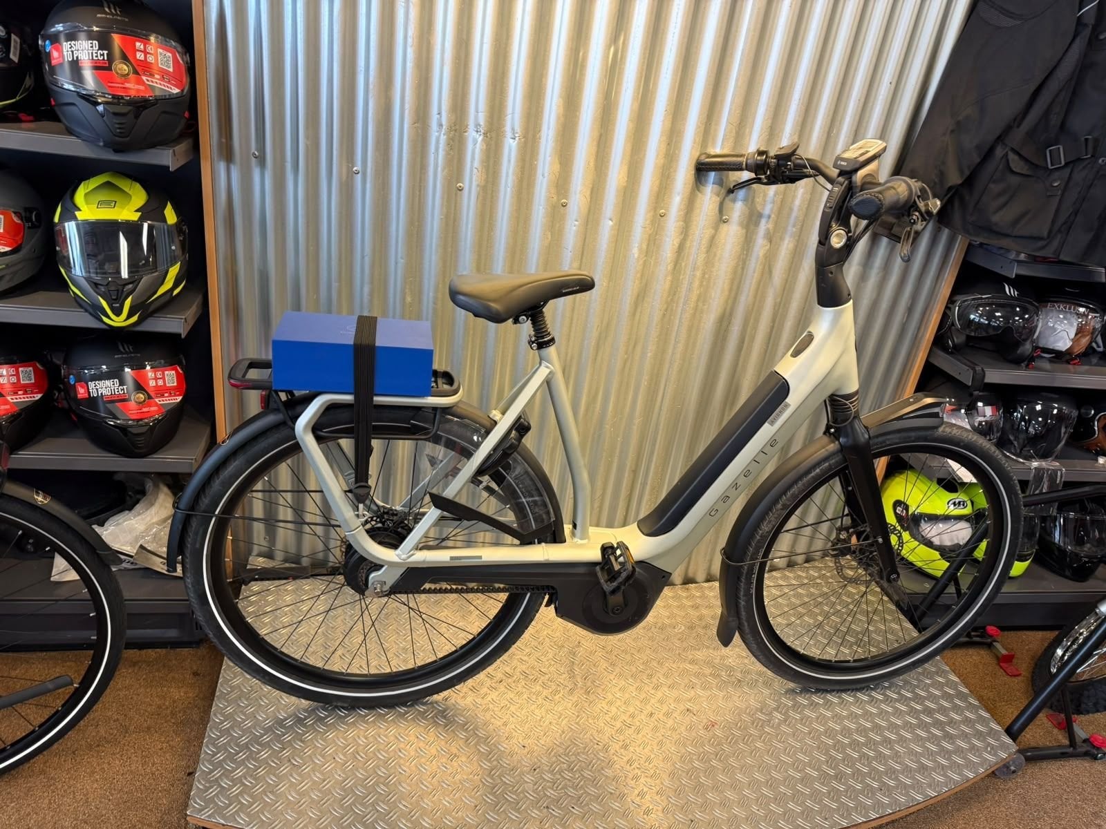Gazelle Avignon C380 625watt (aanbieding), -, -, Zo goed als nieuw, -
