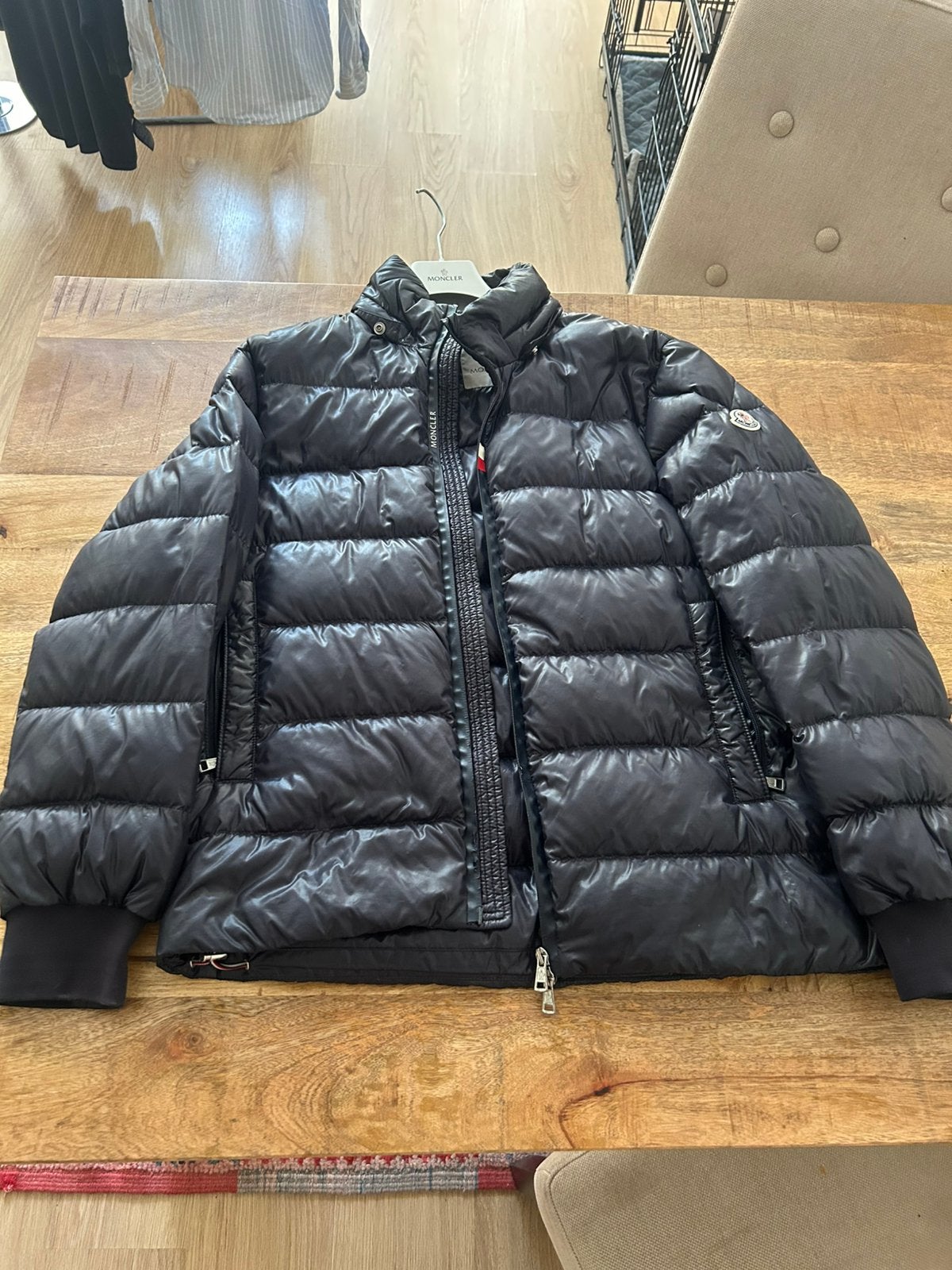 Moncler jas size L, Ophalen of Verzenden, Zo goed als nieuw, Zwart