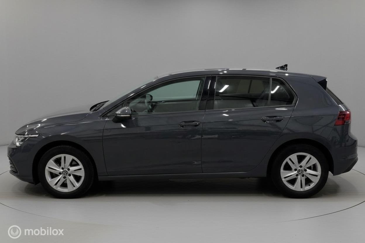 Foto 5 van Volkswagen Golf 1.0 TSI Life ✓IQ✓PDC✓Applecar.✓ACC