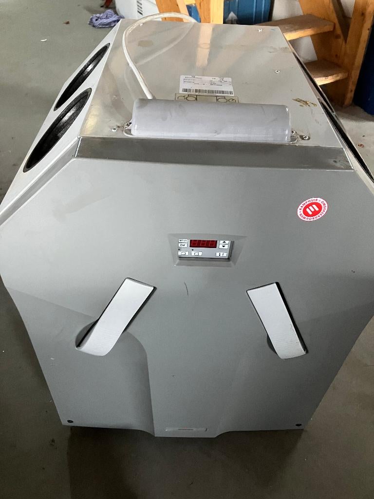 Warmteterugwinunit wtw installatie wtw-unit ( 312 ), Doe-het-zelf en Verbouw, Ventilatie en Afzuiging, Zo goed als nieuw, Ventilator en Afzuiger