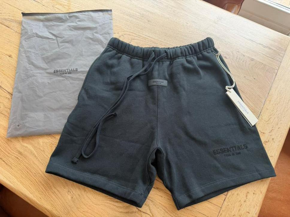 Essentials korte broek, shorts maat s-m, Ophalen of Verzenden, Nieuw
