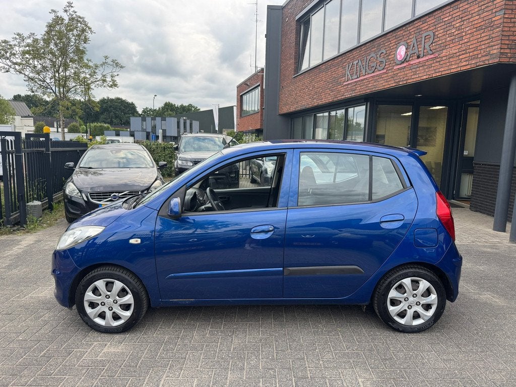 Hyundai I10 1.1 i-Drive Cool AIRCO DEALER ONDERHOUDEN ORIG N, Euro 5, Gebruikt, 4 cilinders, Metallic lak