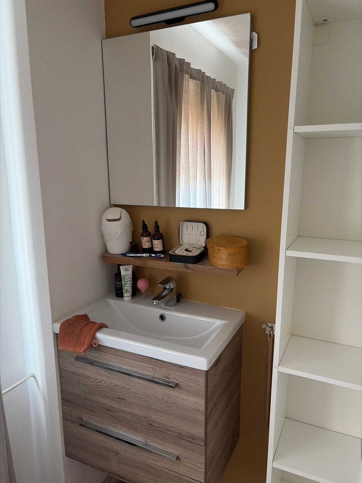 Badkamermeubel met wastafel en spiegel, Huis en Inrichting, Ophalen, Gebruikt, 50 tot 100 cm, Minder dan 100 cm