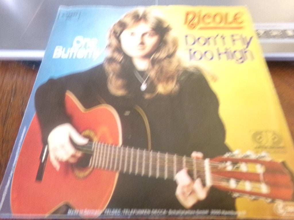 Topper - Nicole  – Don't Fly Too High / One Butterfly - 1981, Ophalen of Verzenden, Gebruikt, Nederlandstalig