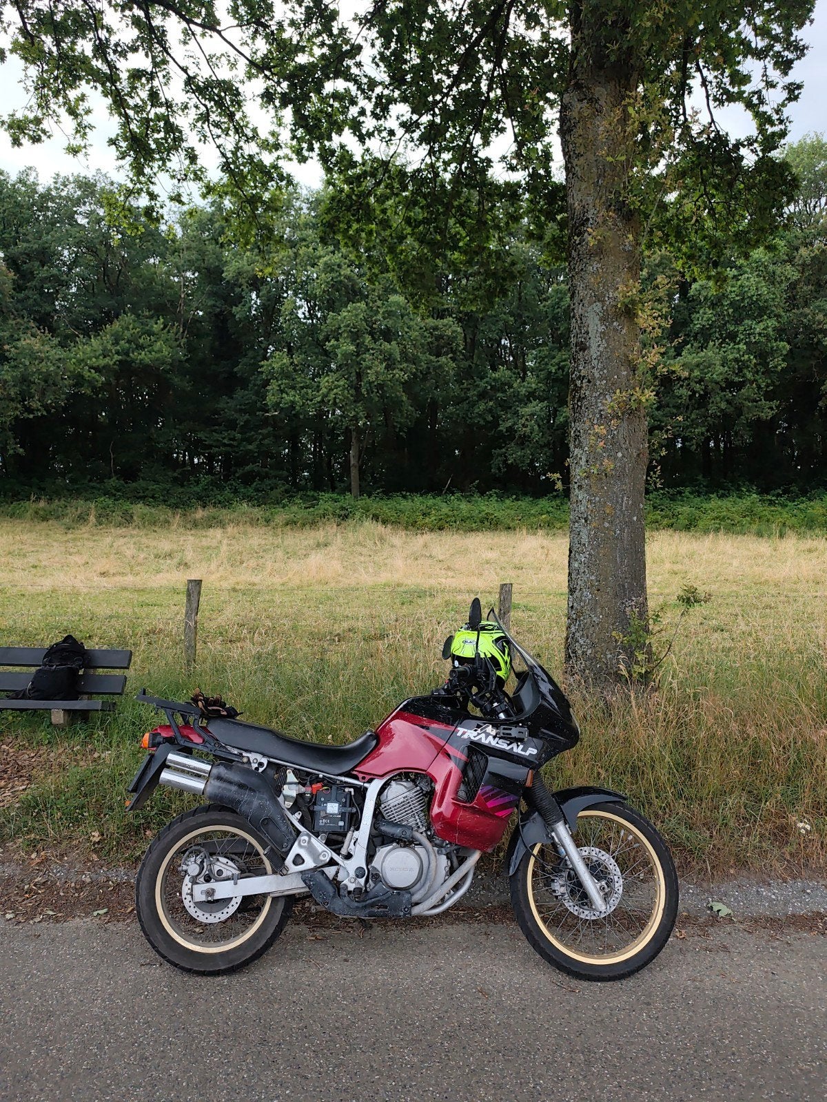 Honda Transalp 600V Rally Touring - Avontuurlijke Toermotor, Motoren, Honda Motor Co., Ltd., 2 cilinders, Motorrijbewijs A, Meer dan 35 kW