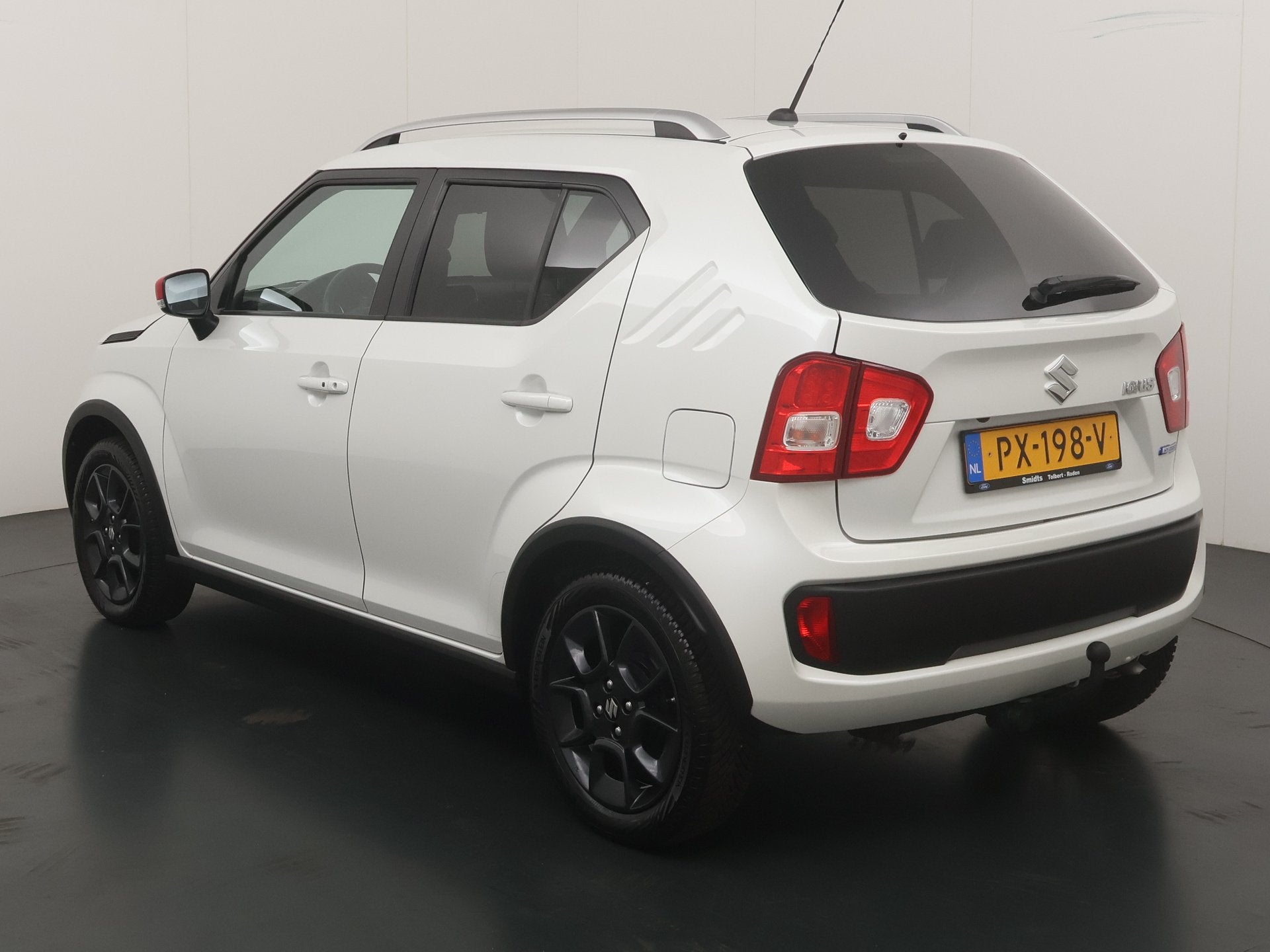 Suzuki Ignis 1.2 90PK Stijl Smart Hybrid | Trekhaak | Camera, Stof, Gebruikt, 4 cilinders, Origineel Nederlands