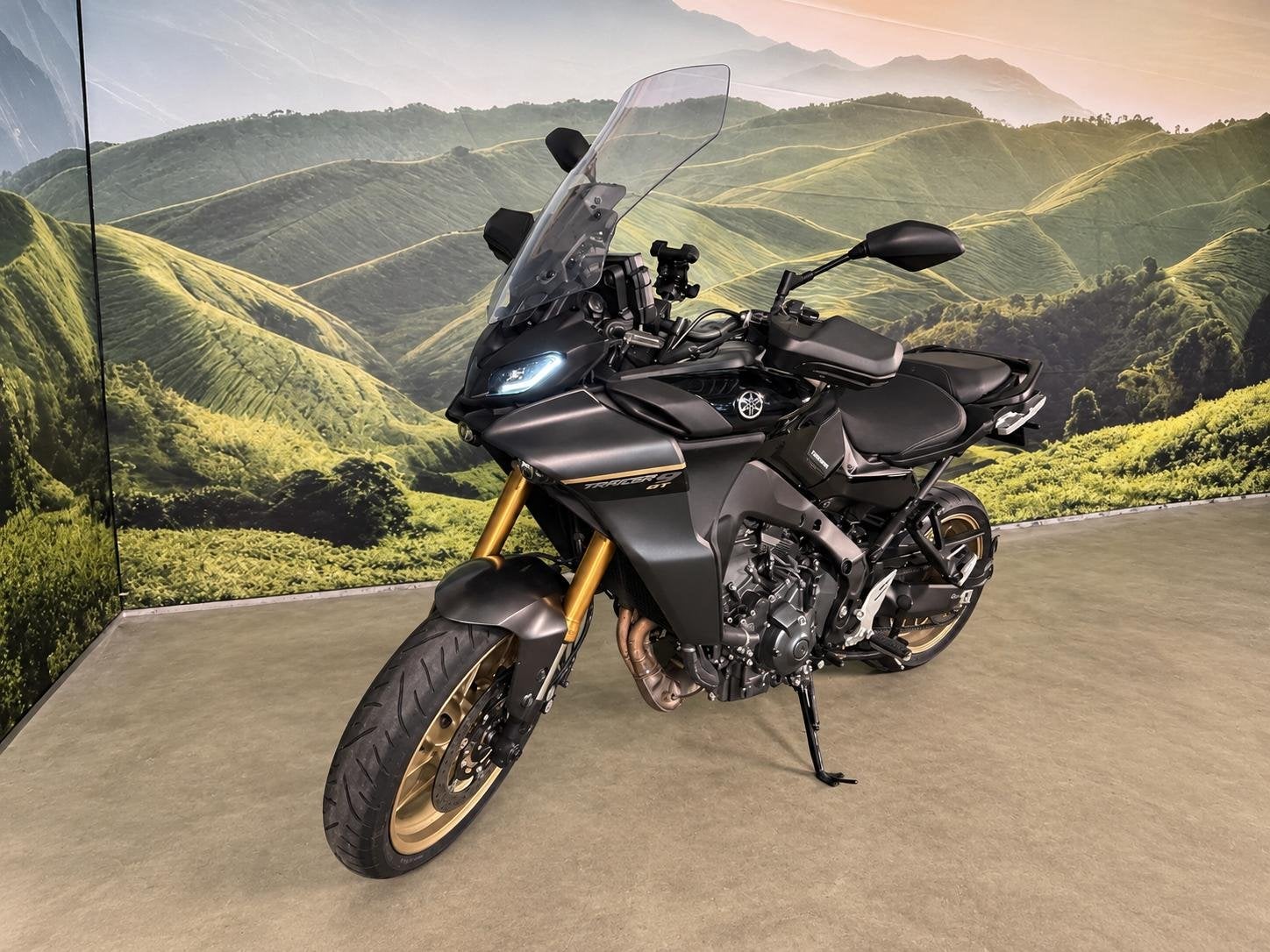 Yamaha Tracer 9 GT Lage km l nieuwstaat l btw motor l koffer, Motoren, Info@yamaha-motor.eu, 890 cc, Toermotor, Koolhovenlaan 101
1119 NC  Schiphol-Rijk, NL