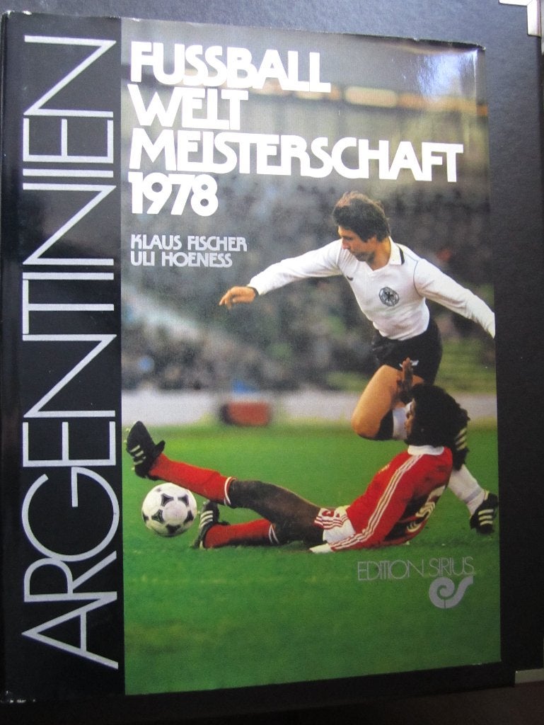 Fussball Weltmeisterschaft Argentinien 1978 , voetbalboek, Boeken, Gelezen, Klaus Fischer & Uli Hoennes, Ophalen of Verzenden