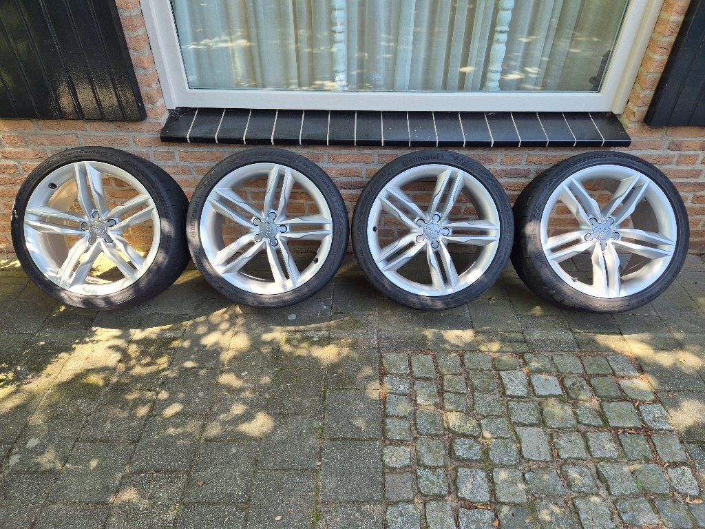Originele Audi S5 Speedline velgen 19 inch goede banden 8.5J, Auto-onderdelen, Banden en Velgen, Gebruikt, 235 mm, Band(en), Personenwagen