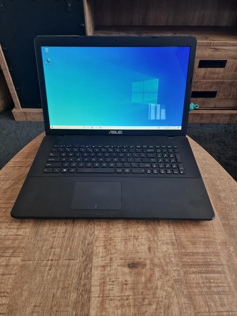 MOET WEG - 17ICH ASUS LAPTOP, Gebruikt, Asus, Qwerty, Minder dan 2 Ghz