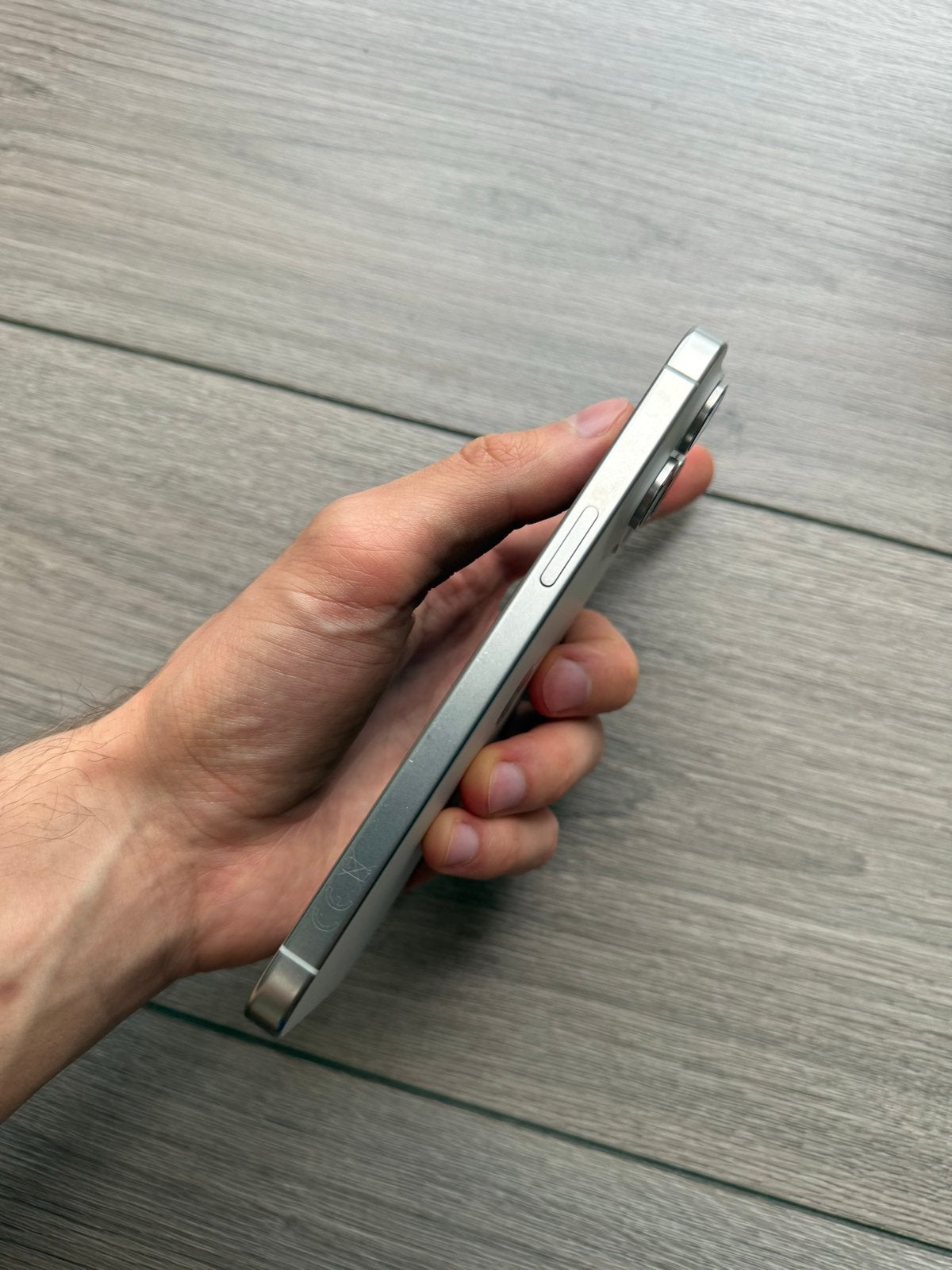 Foto 4 van iPhone 15 Pro Max 256 GB - Zeer goede staat + hoesjes