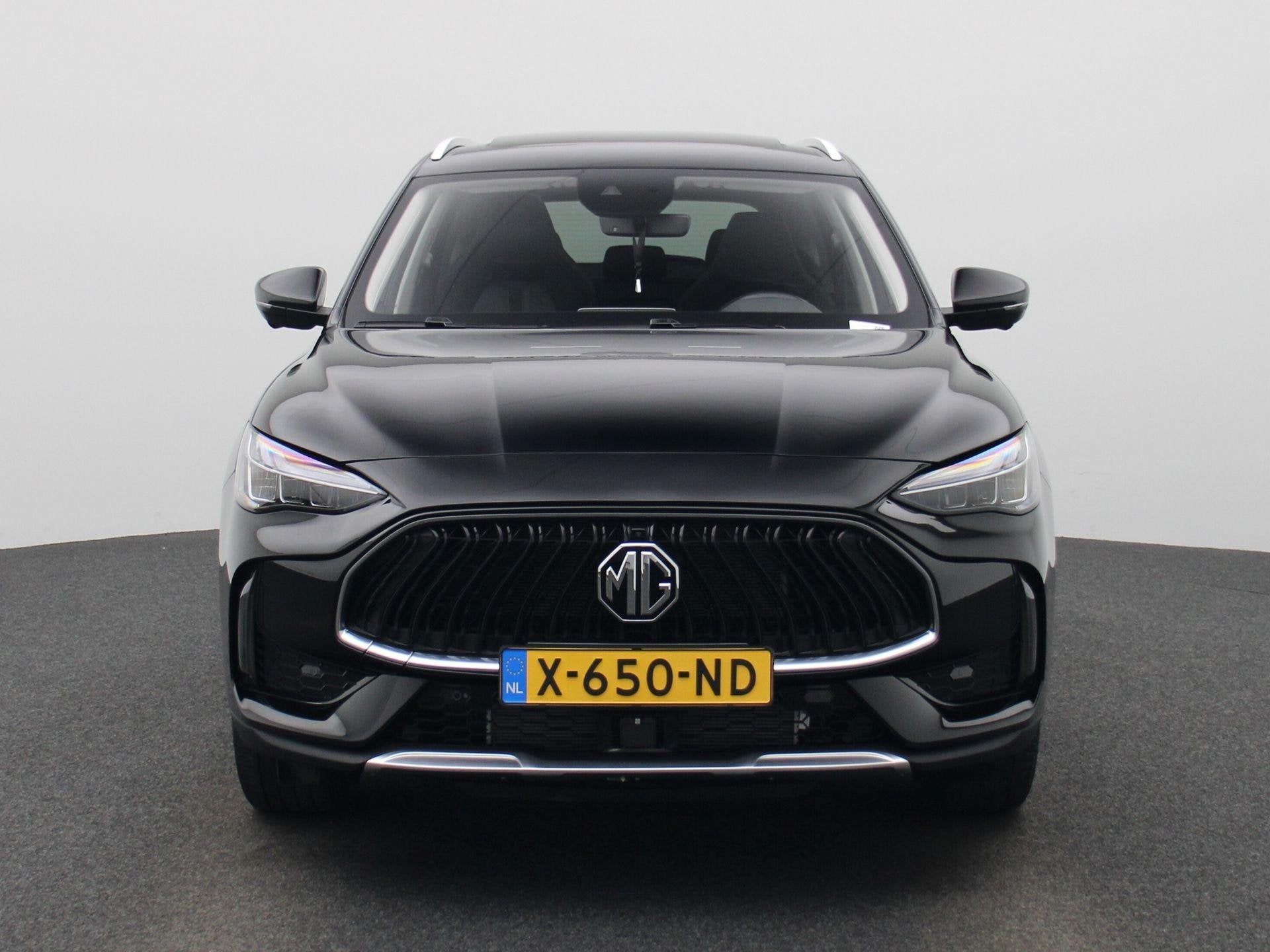 MG EHS 1.5 TGDI PHEV Aut. Luxury | Panoramadak | Leder | Nav, Auto's, 12 maanden, Gebruikt, Euro 6, 4 cilinders