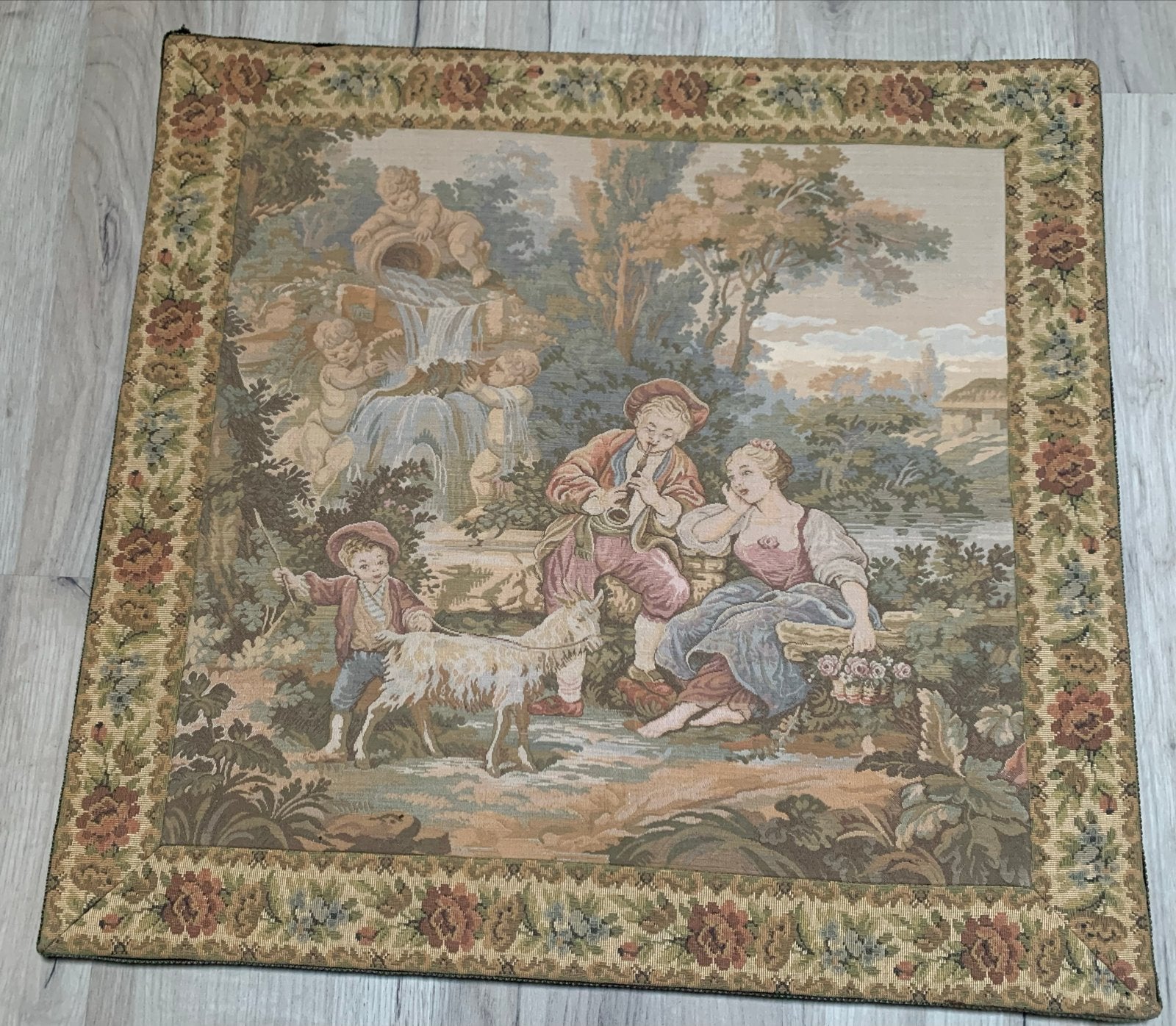 Twee antieke Gobelin wandkleden met pastorale scènes, Ophalen